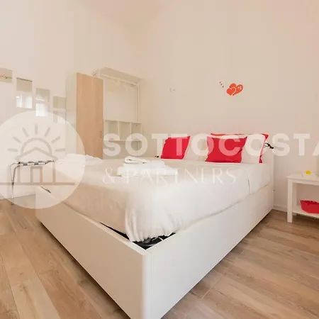 L'ormeggio Guest house *